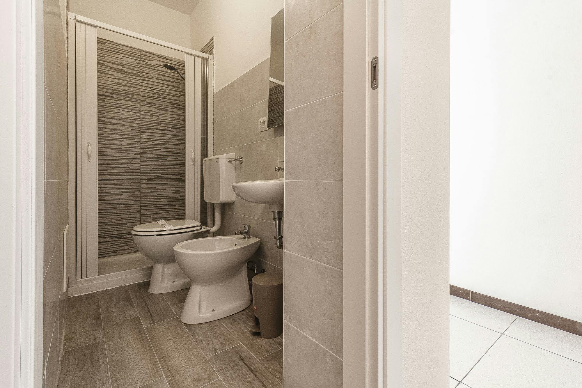 WG-Zimmer zu mieten für 420 € pro Monat in Sassari, Piazza del Comune