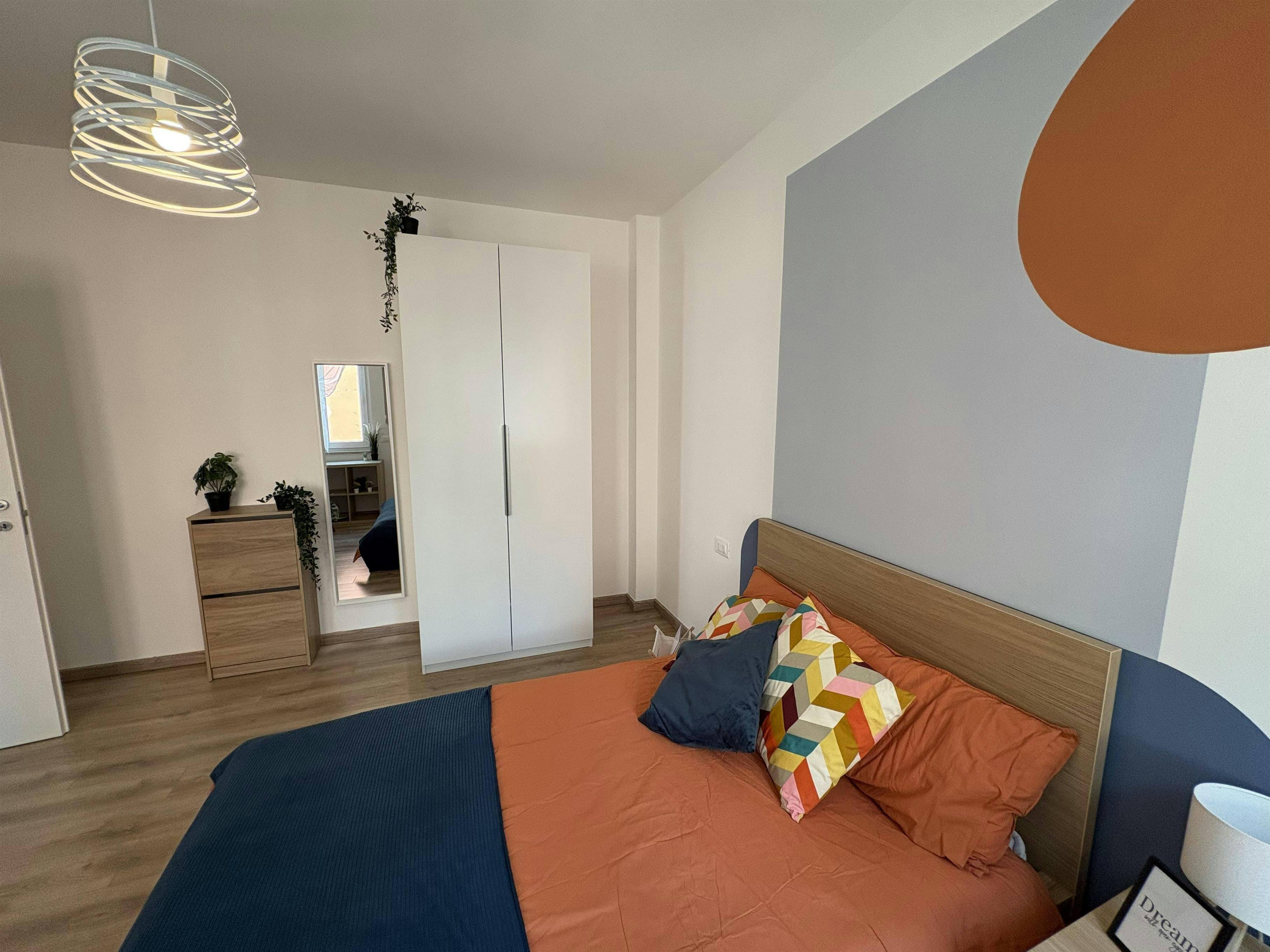 Private room in Via Cefalonia, Verona (1713529) room image 1