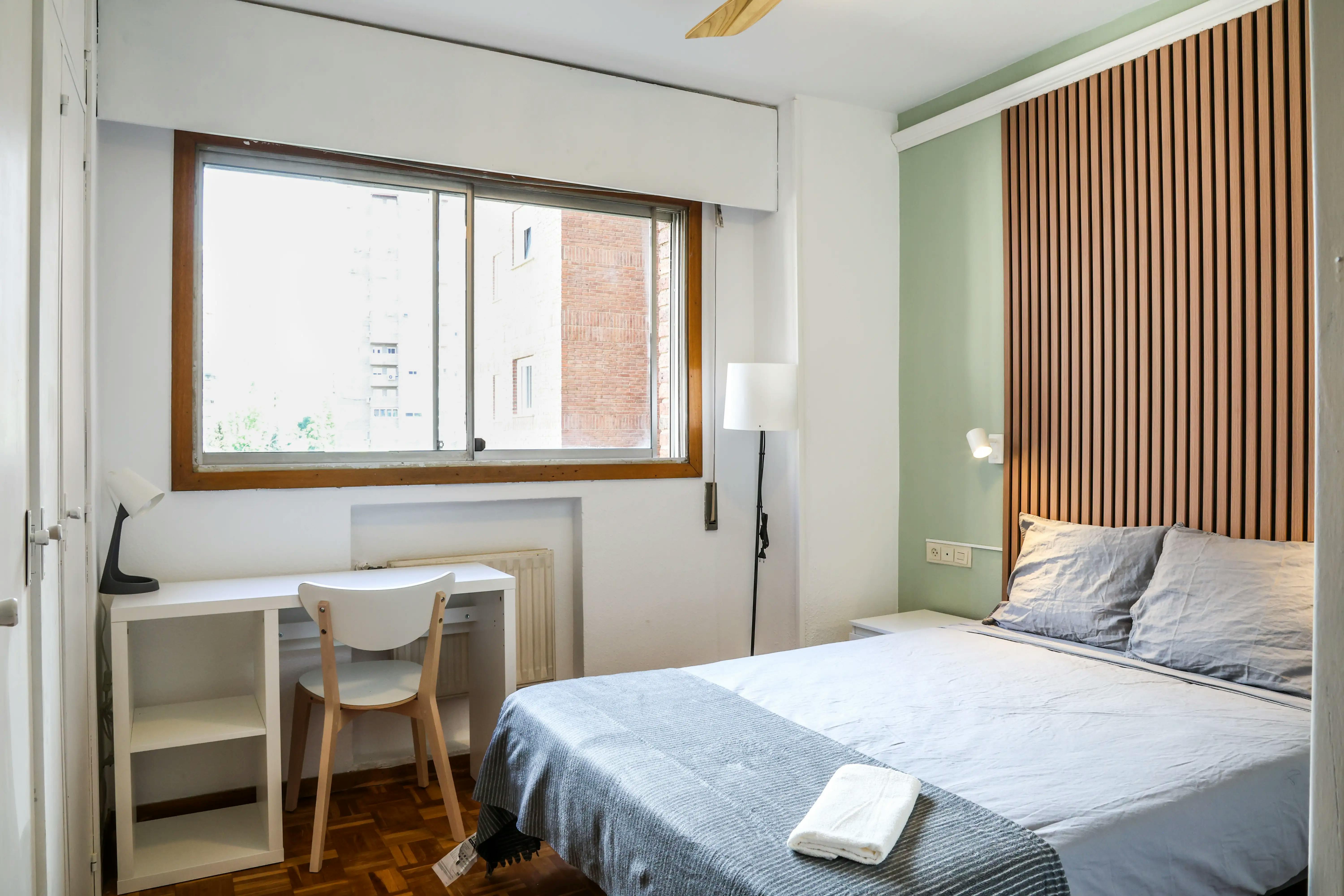 Calle de Santiago de Compostela, Madrid preview