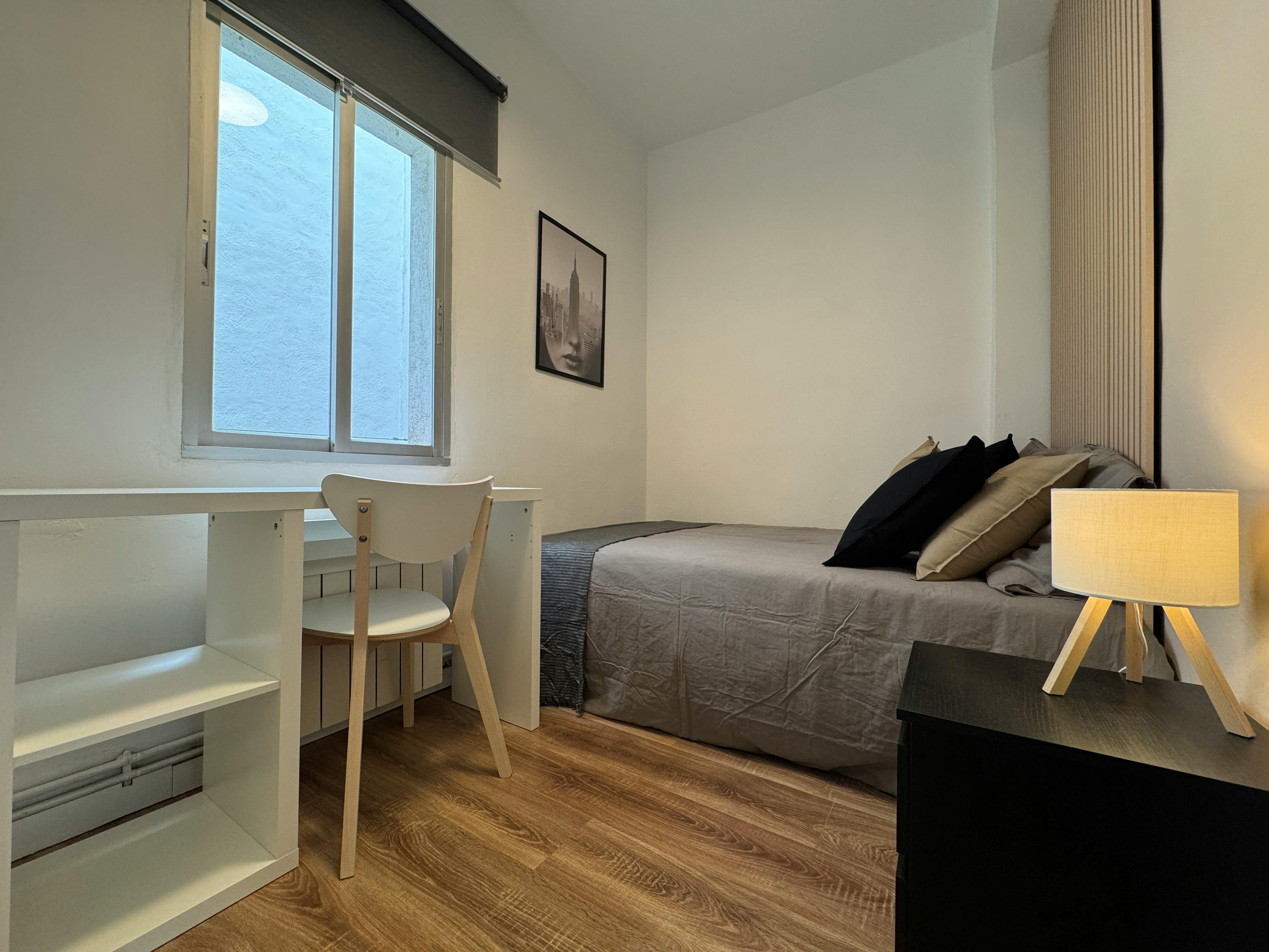 Calle de los Abades, Madrid preview
