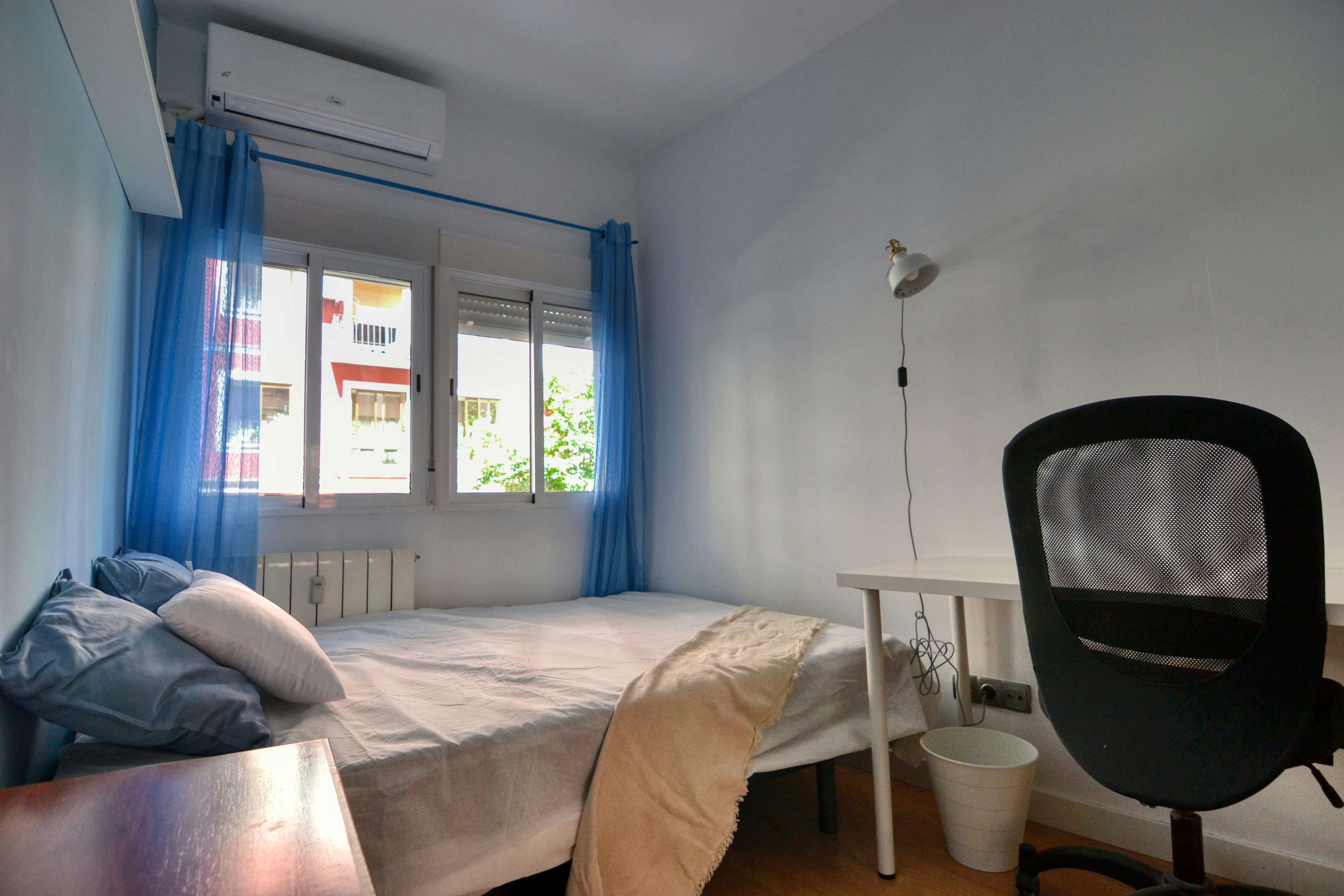 Calle de Cartagena, Madrid preview