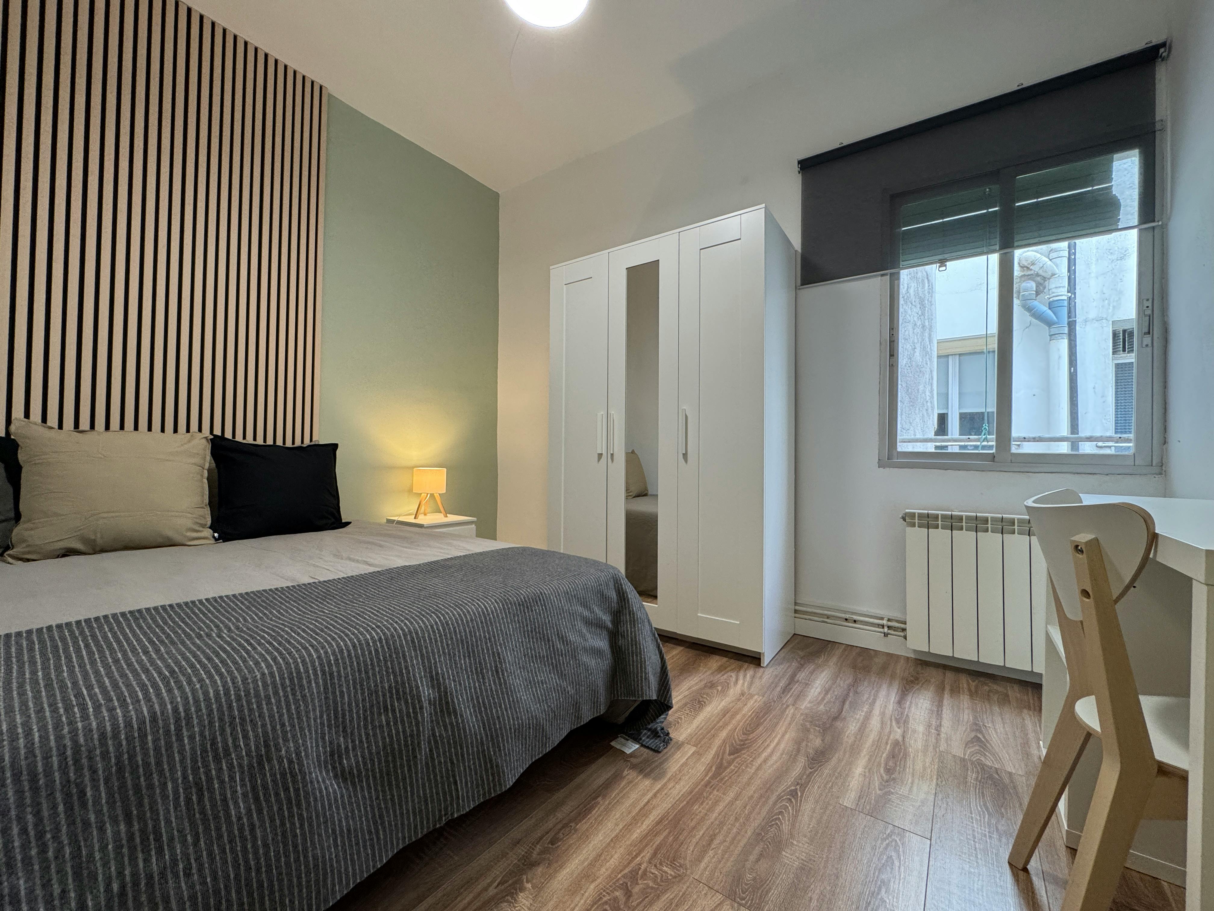 Calle de los Abades, Madrid preview
