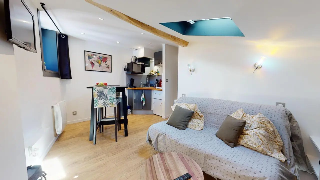 Studio te huur voor € 530 per maand in Toulouse, Avenue de la Colonne