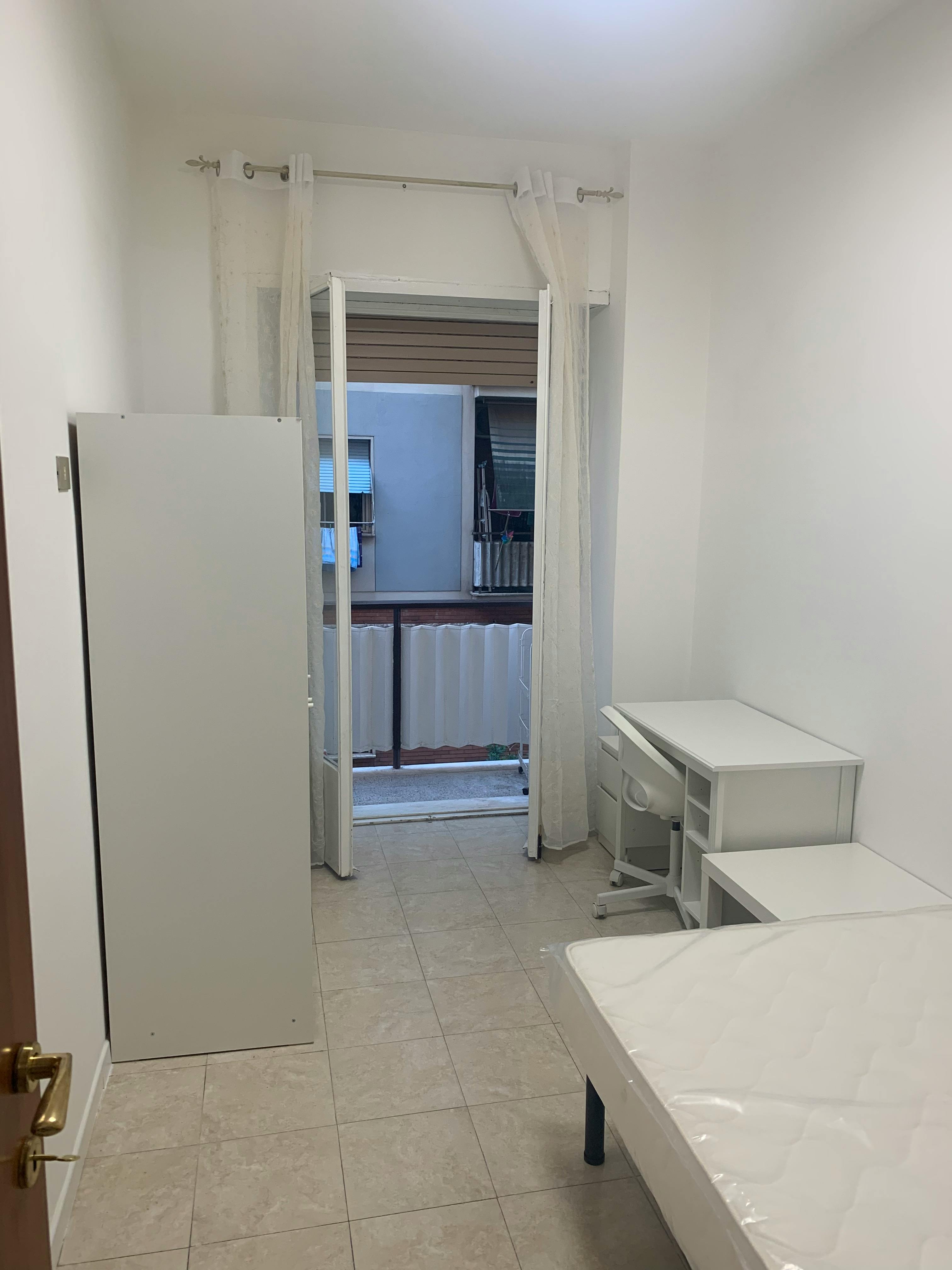 Private room in Via Albert Einstein, Rome (1713805) room image 1