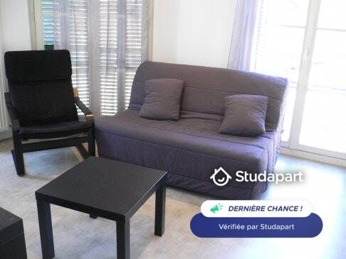 Apartment for rent for €740 per month in Rouen, Rue de Crosne