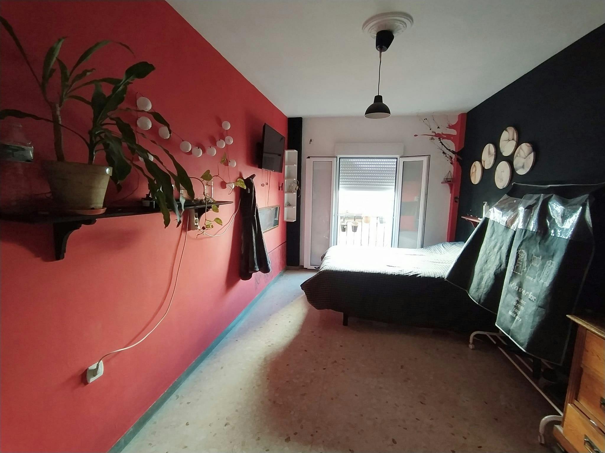 Calle San Hermenegildo, Sevilla preview