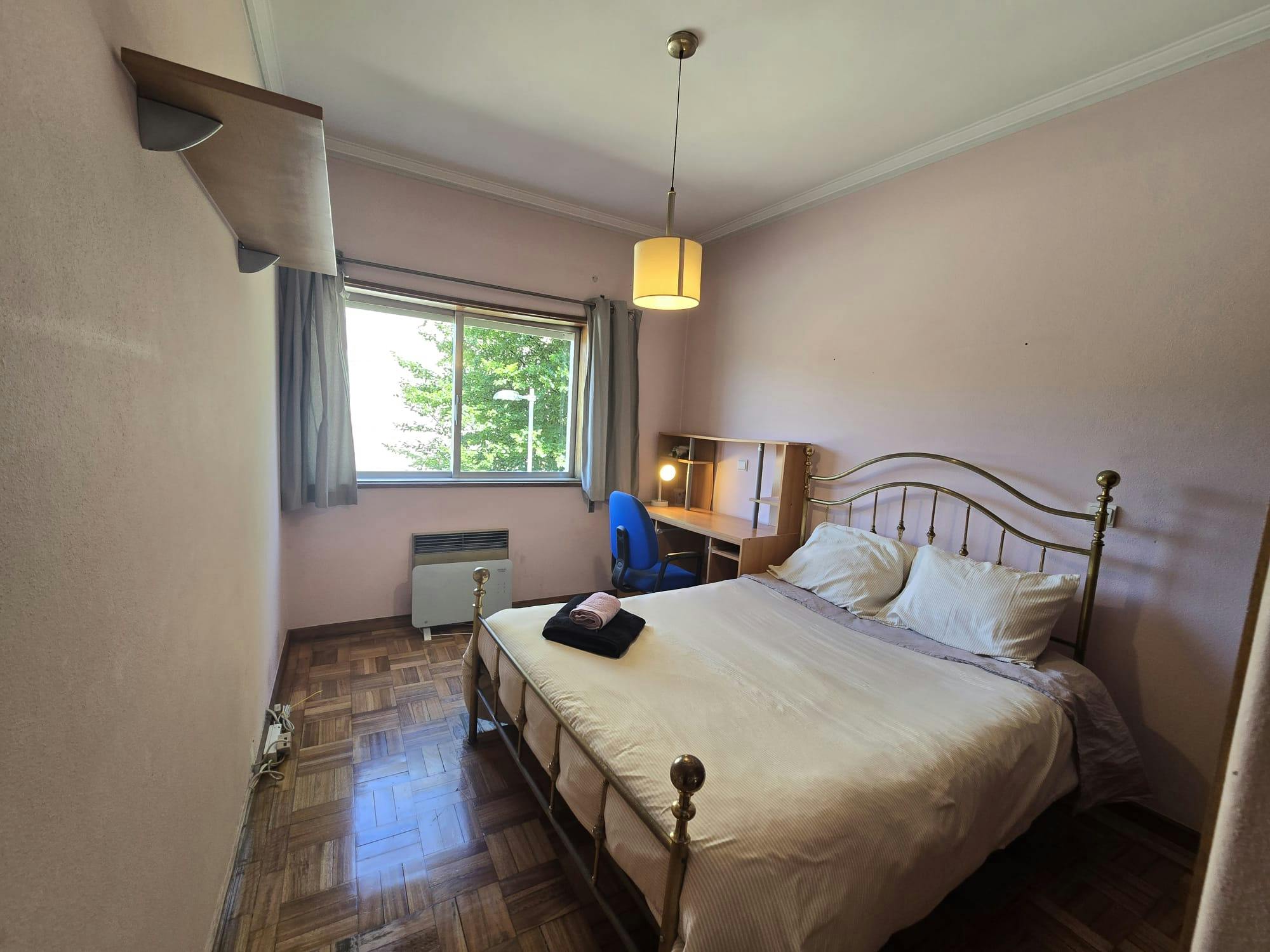 Приватна кімната за оренду для 490 EUR на місяць у Azurém, Alameda Doutor Alfredo Pimenta
