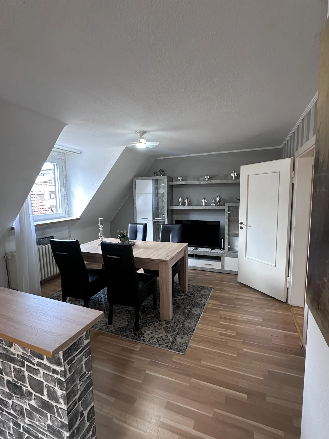 1-Bedroom Apartment in Scherershof, Oberhausen (1714130) ROOM