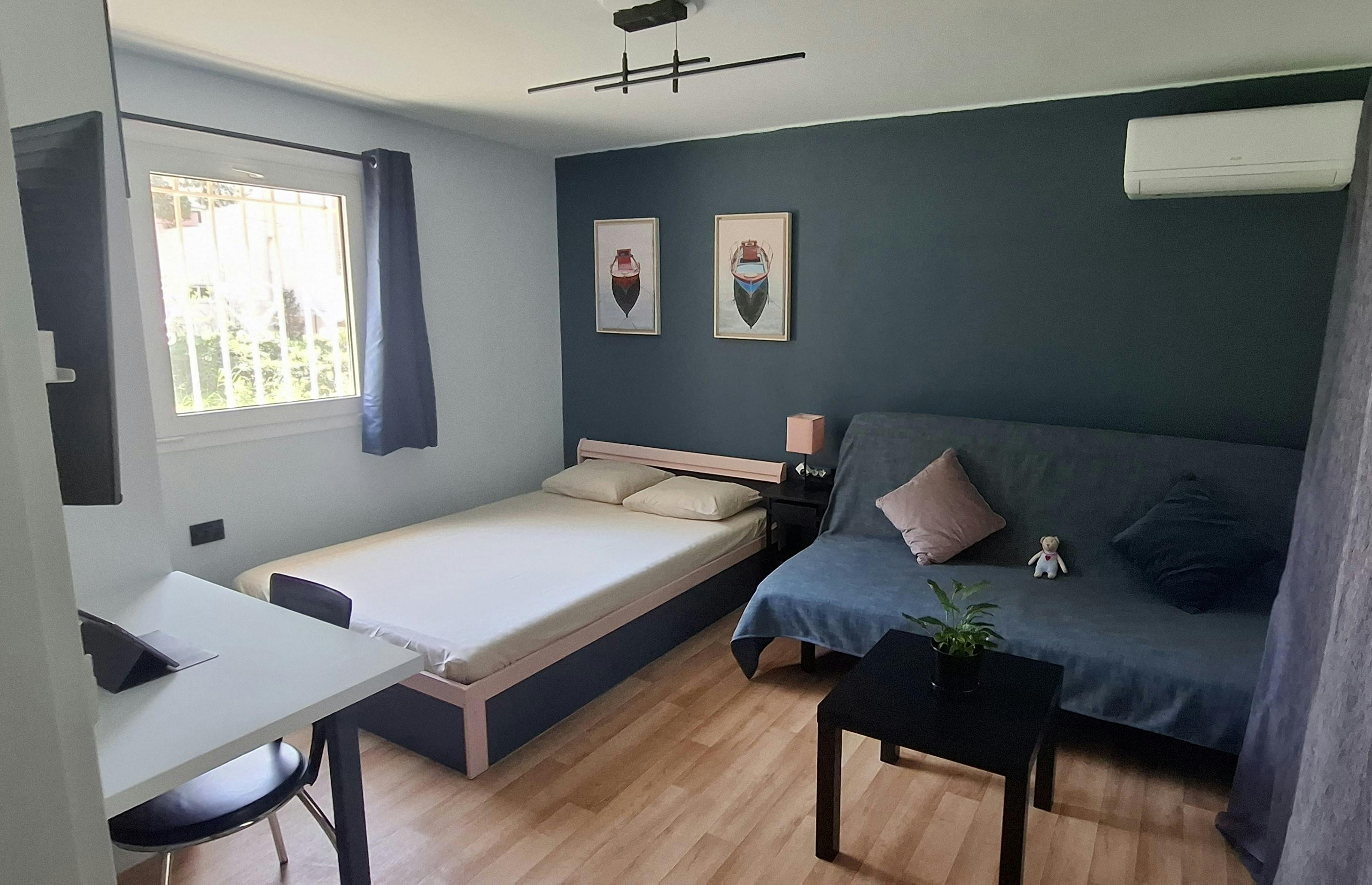 Monolocale in affitto a 800 € al mese a Rafína, Nireos Proteos