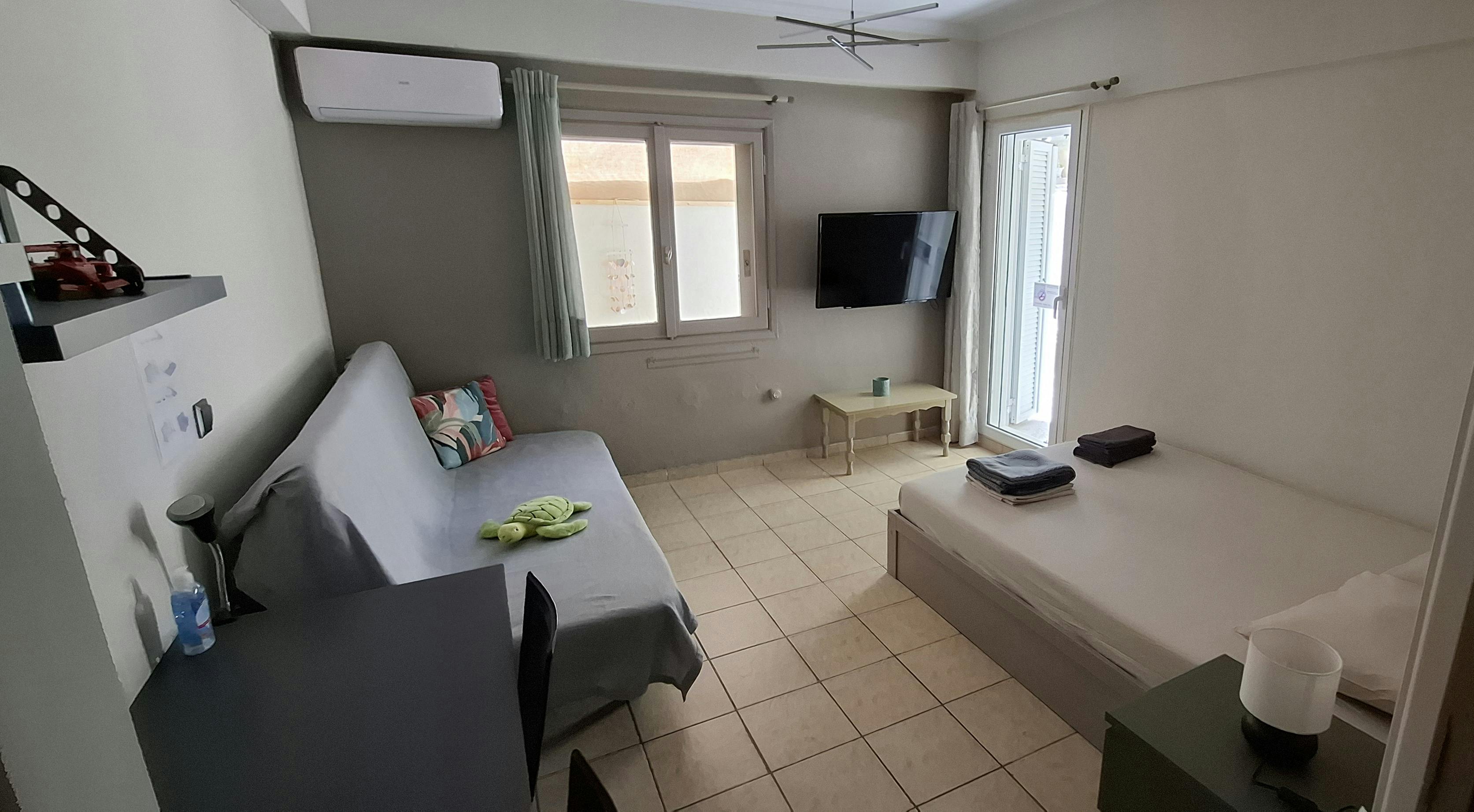 Etta att hyra för 740 € i månaden i Rafína, Naftilou