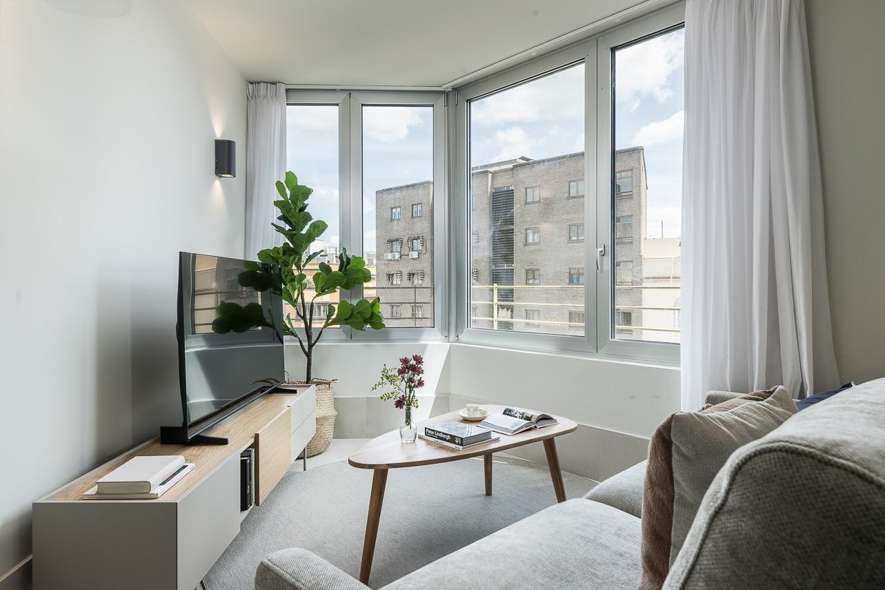 1-Bedroom Apartment in Travesía María Zayas, Madrid (1714278) ROOM 2