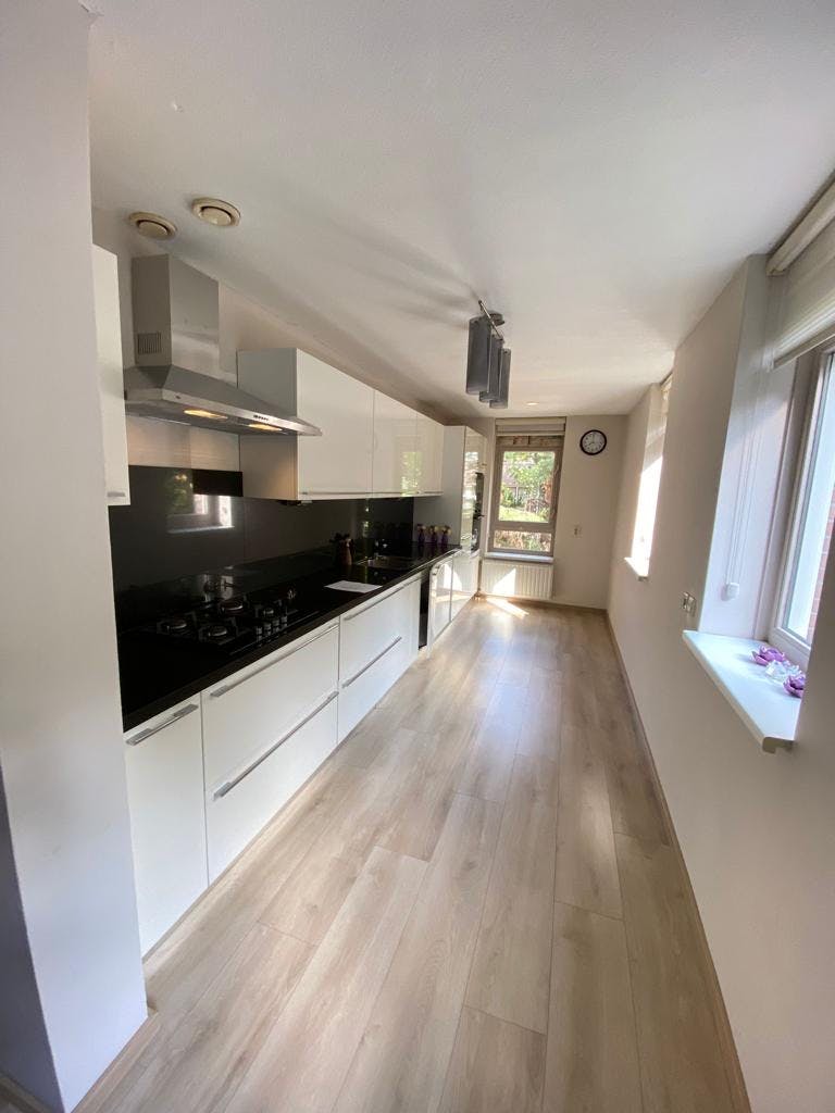 2-Bedroom Apartment in Suze Groeneweglaan, Rotterdam (1714408) ROOM 3