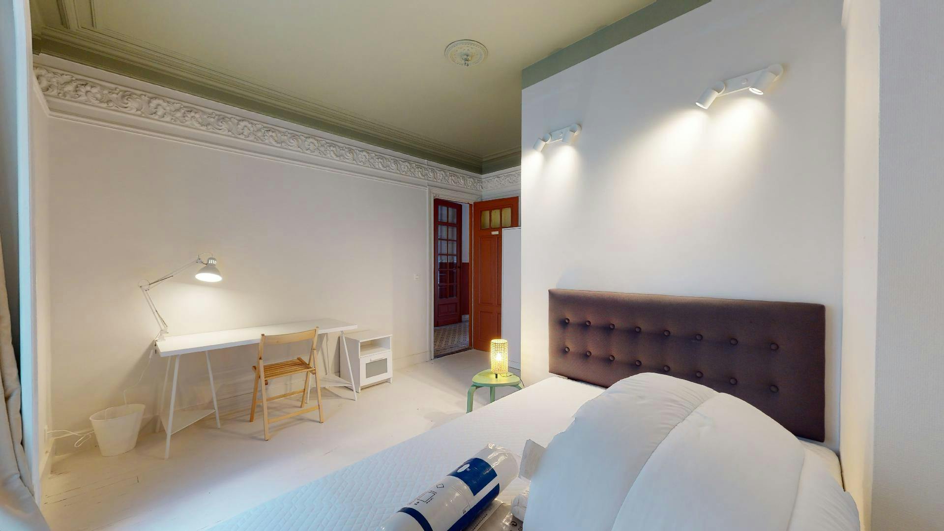 Rue Berkendael, Forest preview