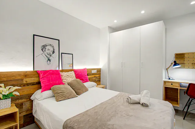 Private room in Carrer dels Àngels, Valencia (1714484) room image 2
