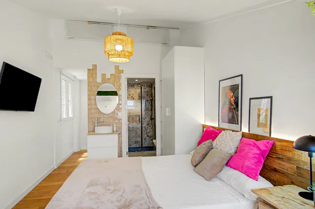 1-Bedroom Apartment in Carrer dels Àngels, Valencia (1714499) room image 1