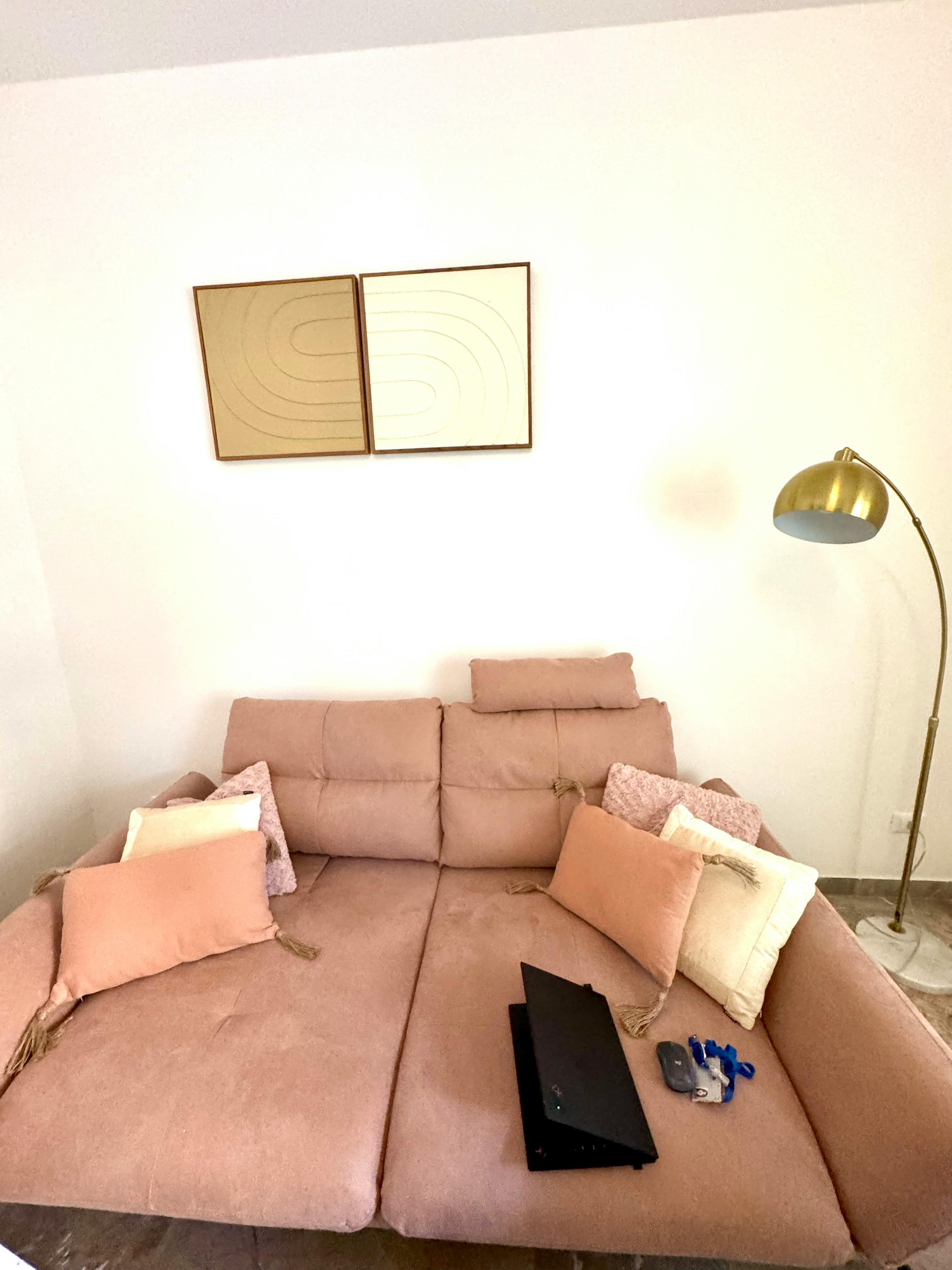 1-Bedroom House in Via di San Francesco a Ripa, Rome (1714543) room image 2