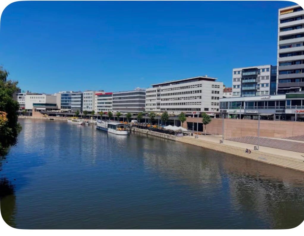 Apartment for rent for €1,600 per month in Saarbrücken, Berliner Promenade
