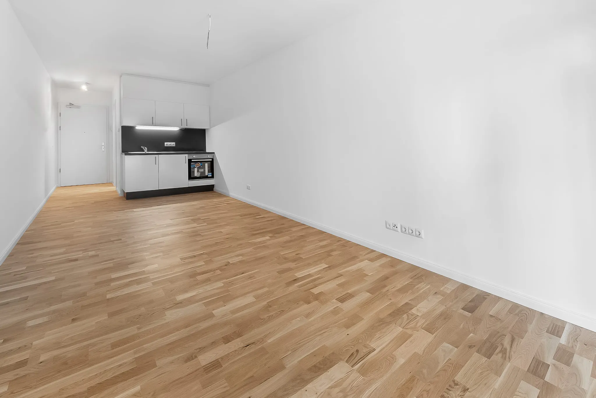 Löwenberger Straße, Berlin preview