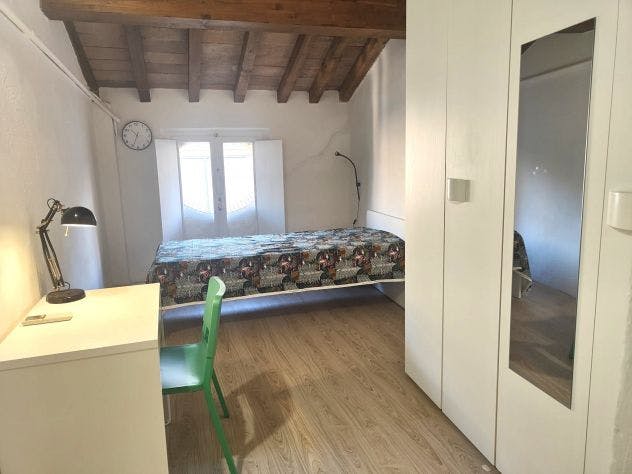 Private room in Corso Canalchiaro, Modena (1714790) room image 1