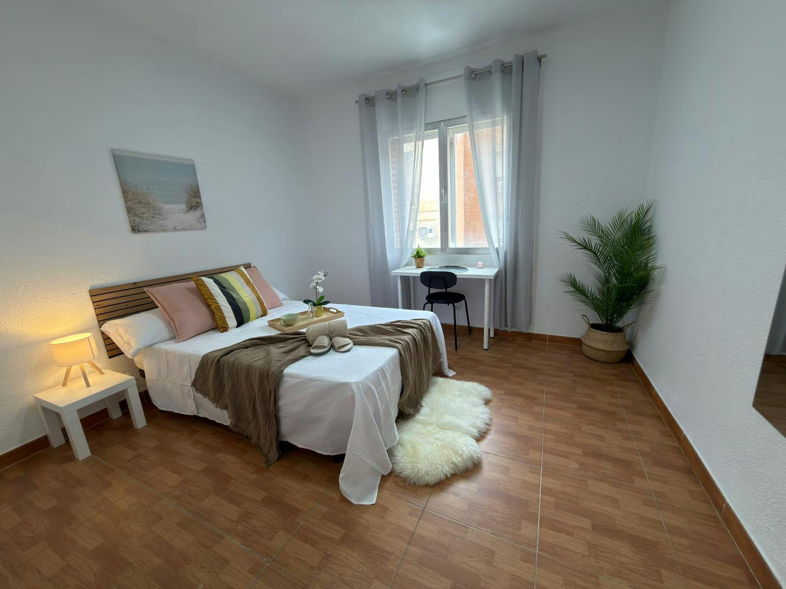 Calle de Burgos, Madrid preview