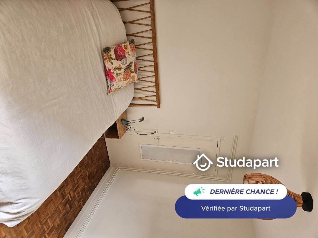 Privé kamer te huur voor € 300 per maand in La Rochelle, Rue François Rude