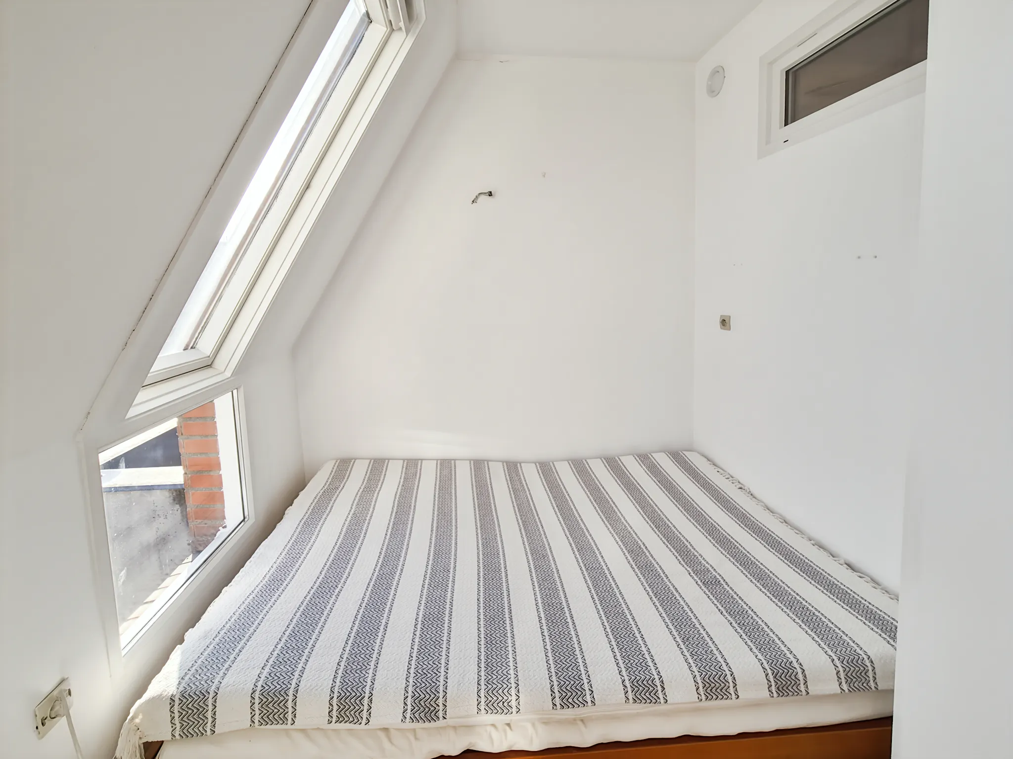 Apartment in Rue Maurice Denis, Paris (1714890) ROOM 4