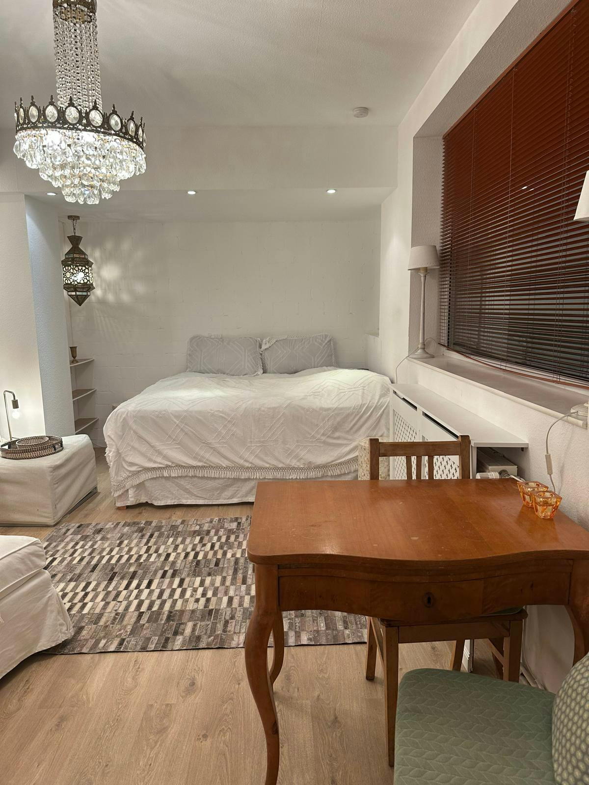 Apartament de închiriat pentru 1.198 EUR pe lună în Rostock, Schillerstraße