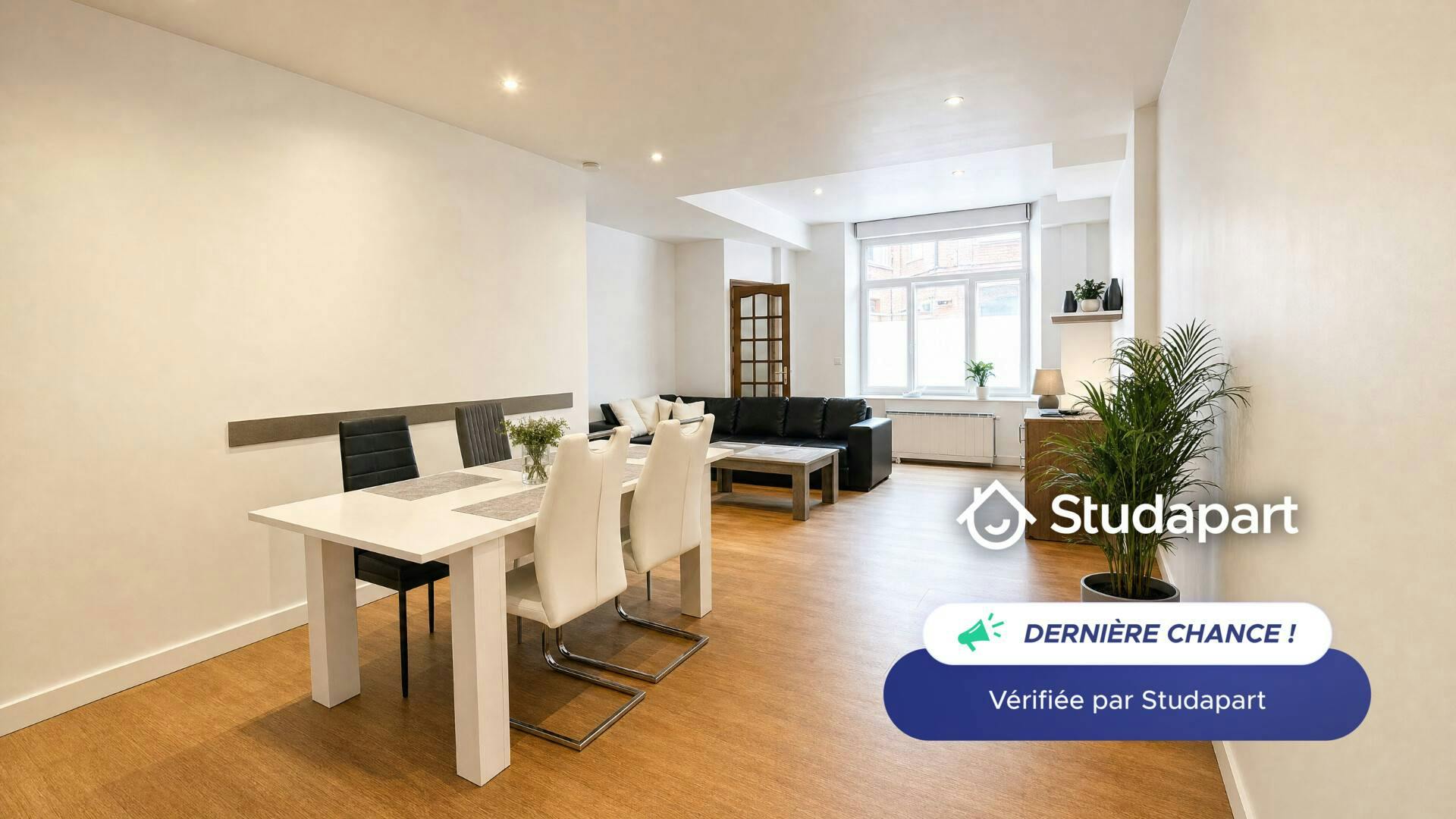 Haus zu mieten für 375 € pro Monat in Tourcoing, Rue de la Latte