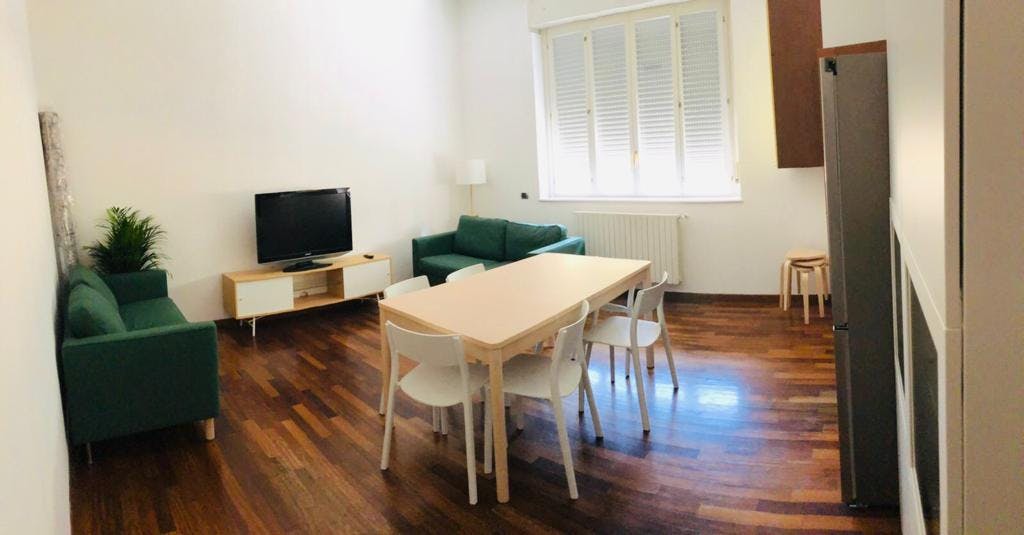 4-Bedroom Apartment in Via Ascanio Sforza, Milan (1715004) room image 1