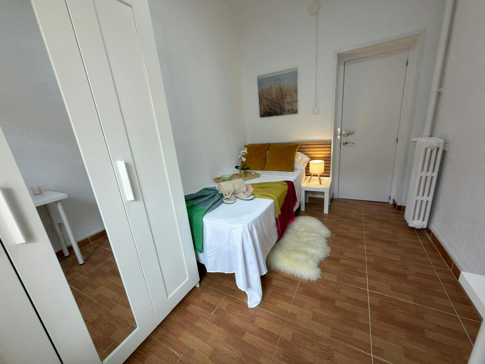 Private room in Calle de Burgos, Madrid (1715023) room image 1