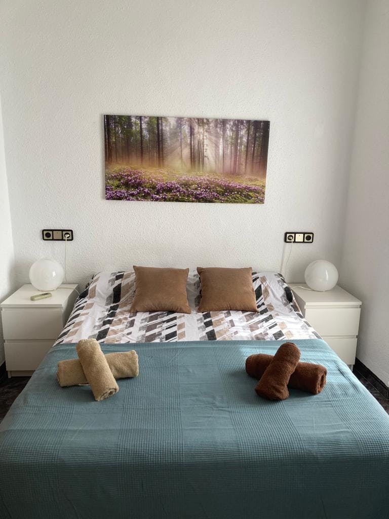 Appartement te huur voor € 1.800 per maand in Valencia, Carrer del Doctor Lluch