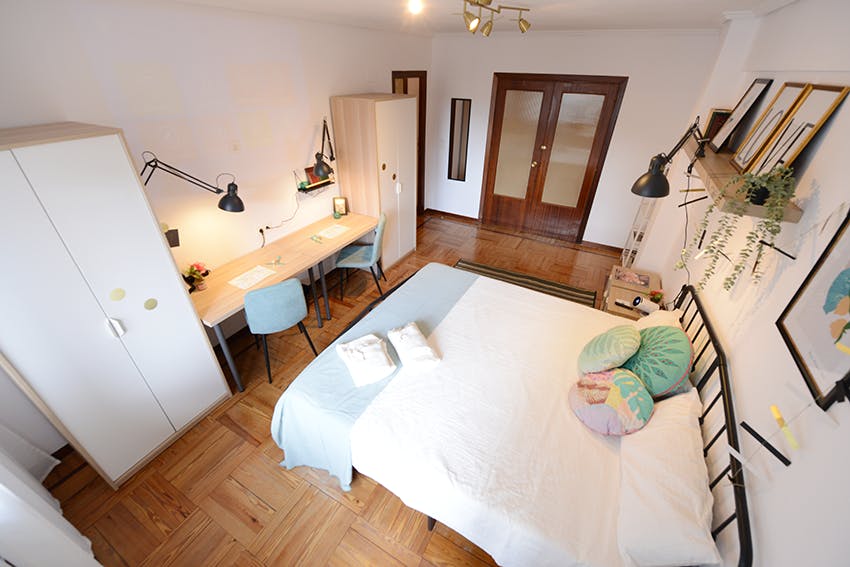Private room in Santutxu Kalea, Bilbao (1715067) room image 2