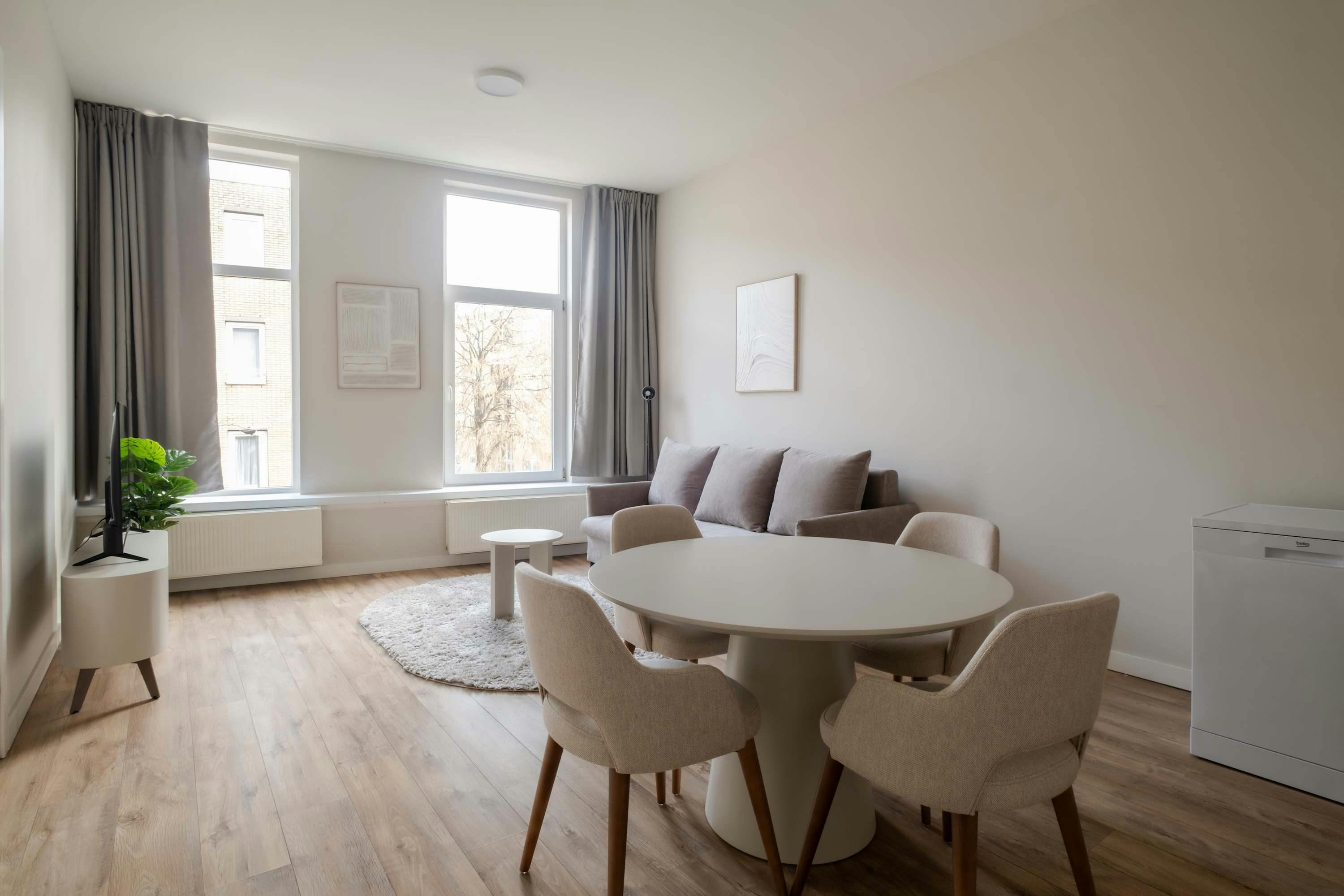 1-Bedroom Apartment in Saftlevenstraat, Rotterdam (1715105) ROOM 1