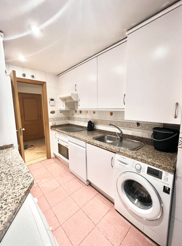 2-Bedroom Apartment in Calle de Julián Rabanedo, Madrid (1715145) room image 2