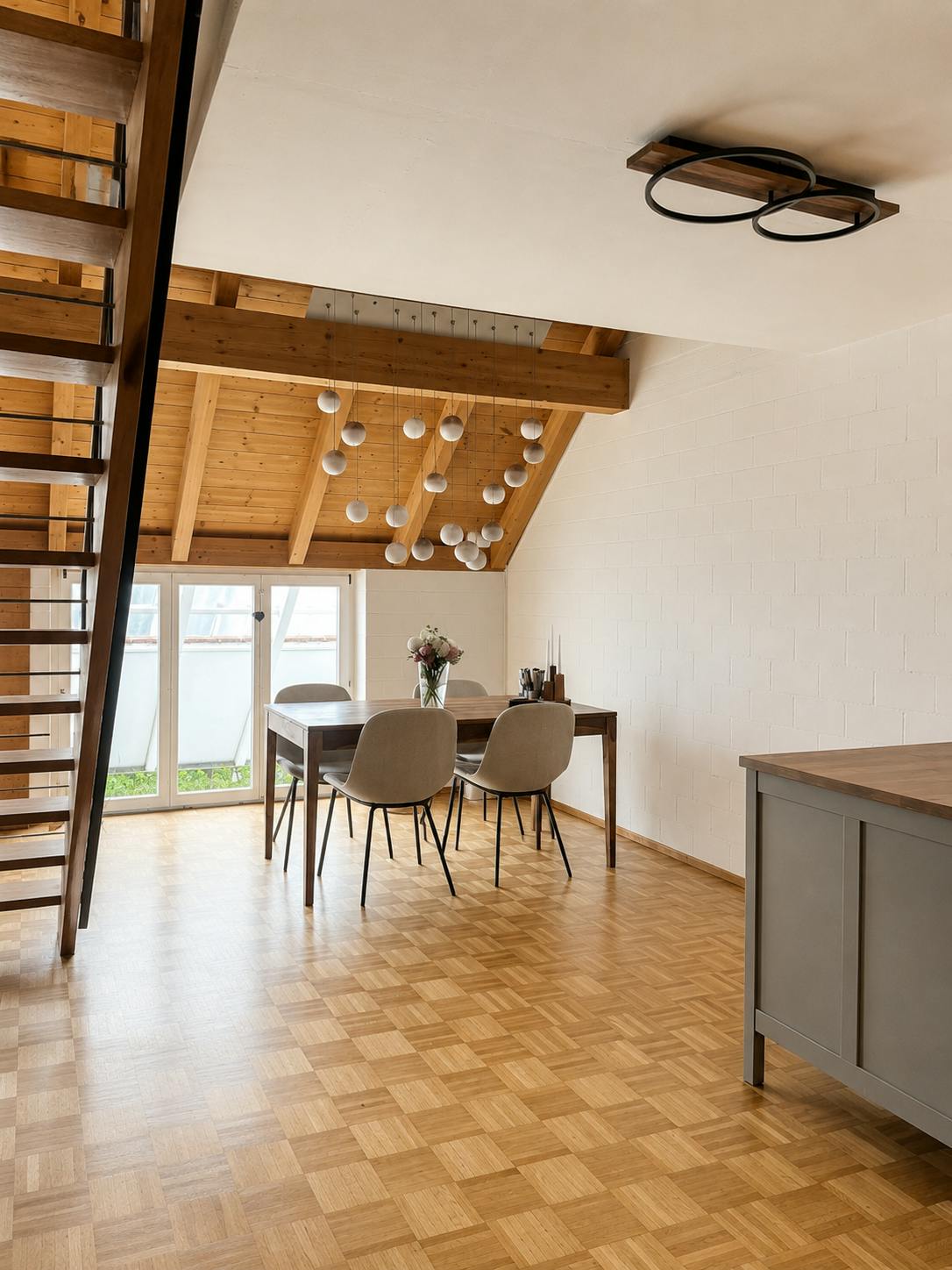 Apartment for rent for CHF 1,932 per month in Herrliberg, Rennweg