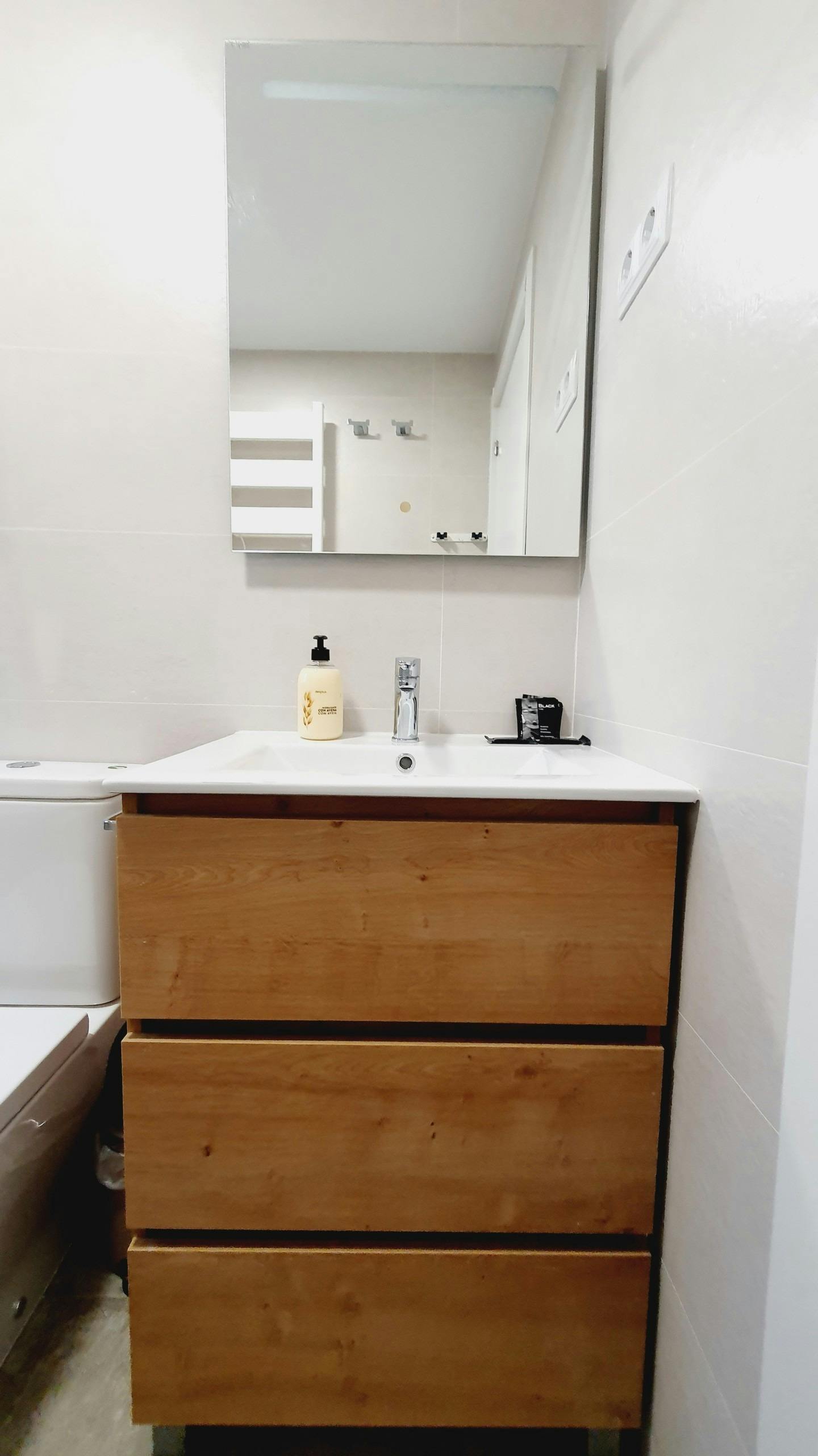 1-Bedroom Apartment in Calle de Loreto y Chicote, Madrid (1715173) room image 12