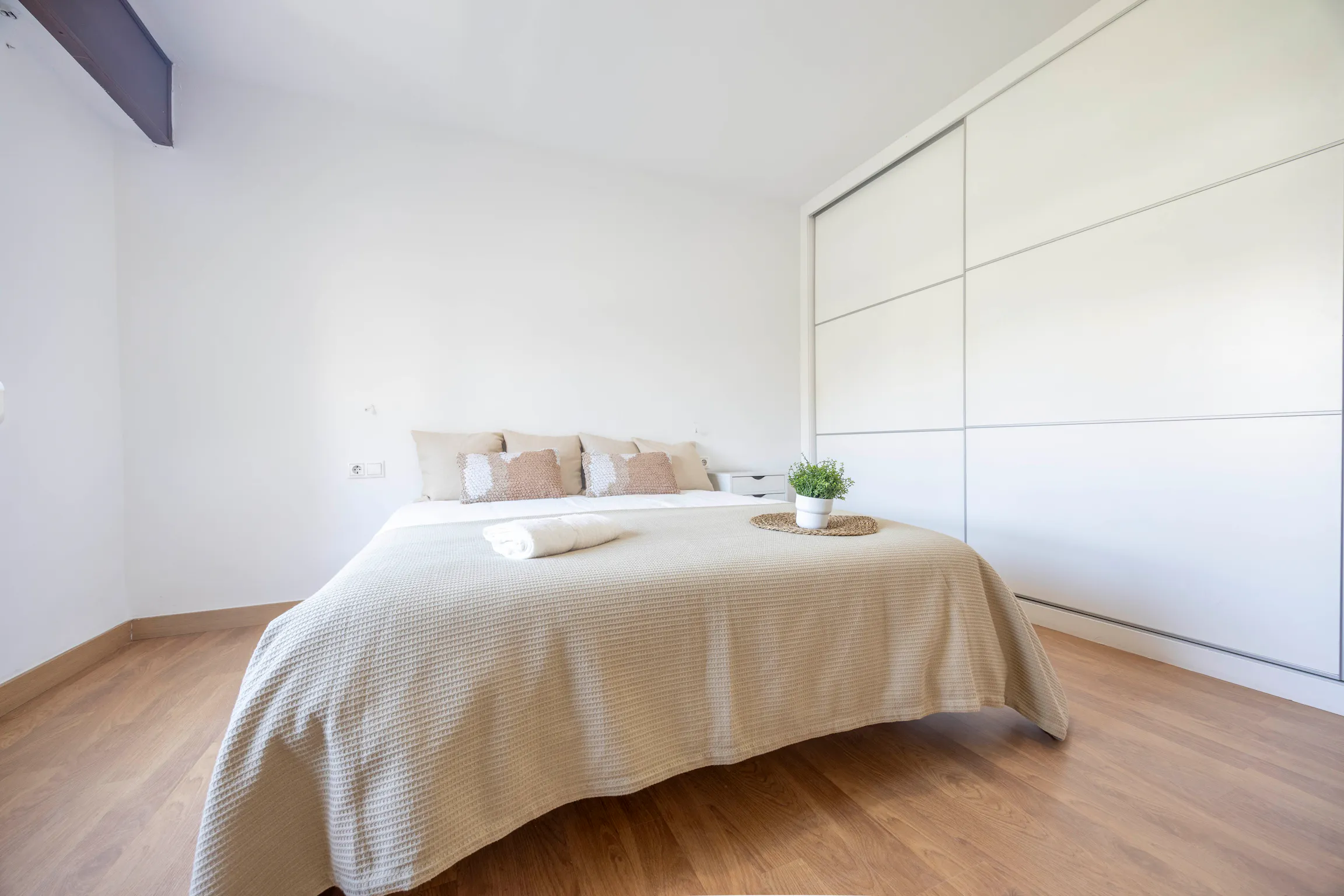 Private room in Carrer d'Alemany, Valencia (1715180) ROOM 2