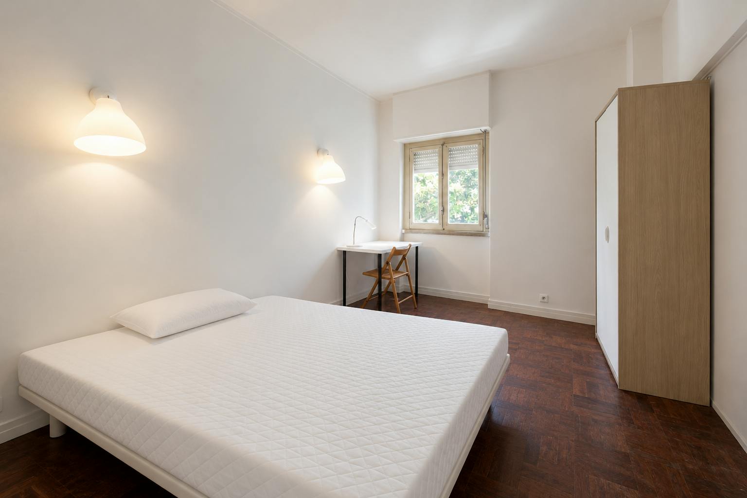 Private room for rent for €490 per month in Lisbon, Travessa do Possolo