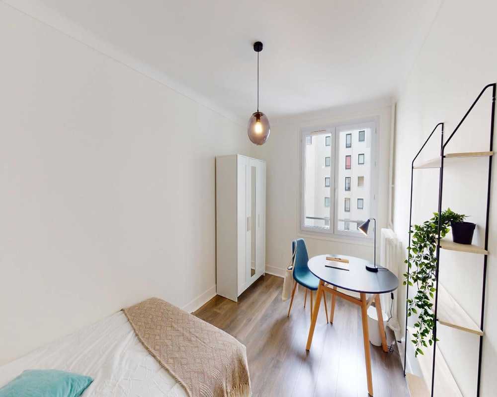 Private room in Rue de Saussure, Paris (1715254) room image 1