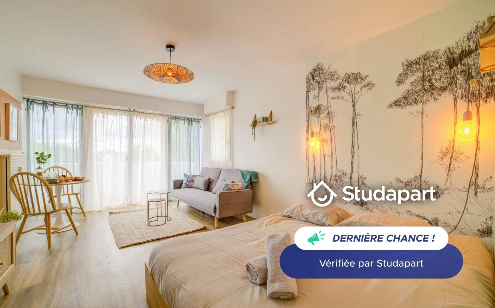Appartamento in affitto a 650 € al mese a Bourges, Rue de Turly
