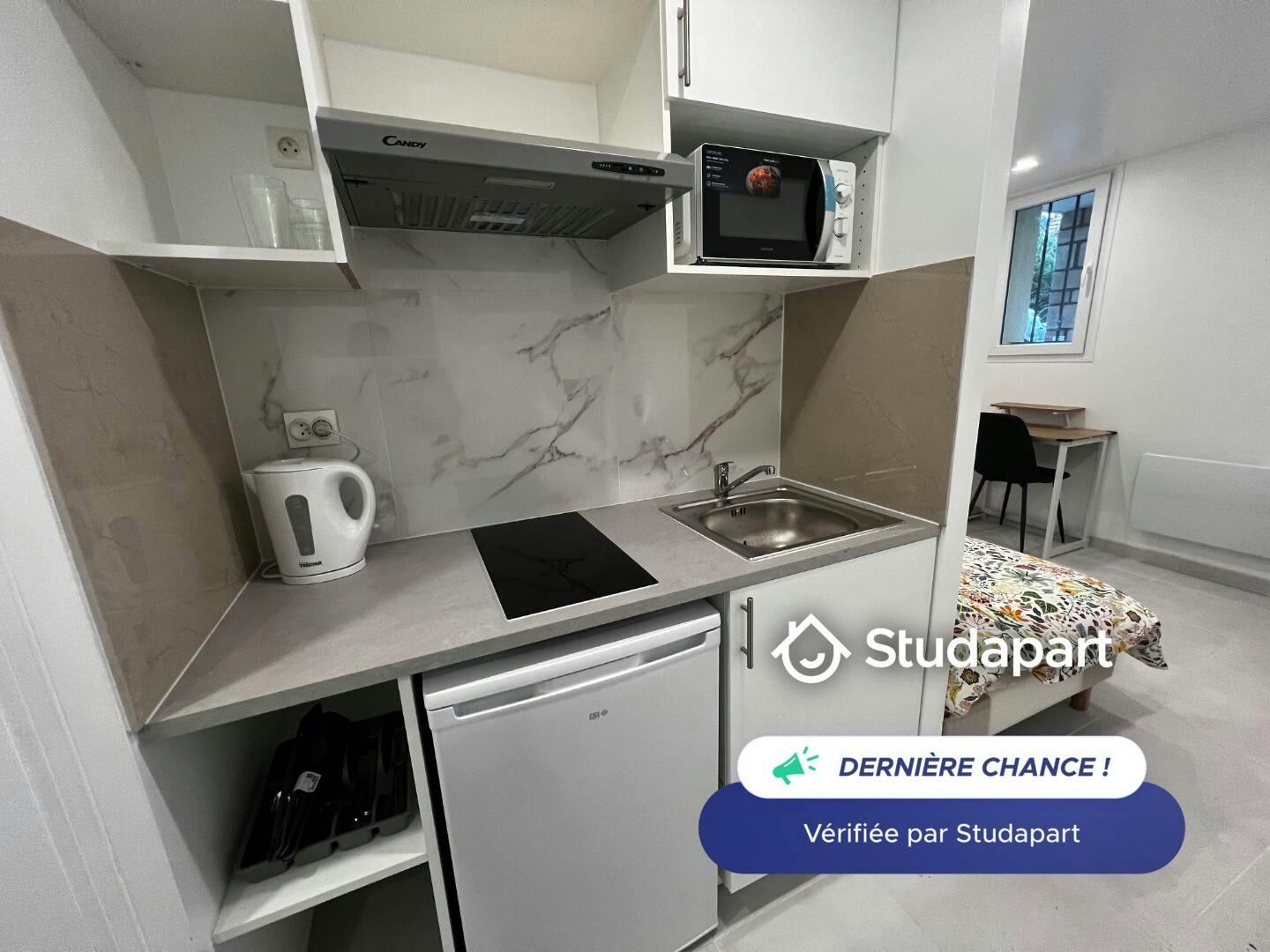 Apartamento para alugar por € 680 por mês em Palaiseau, Rue George Sand