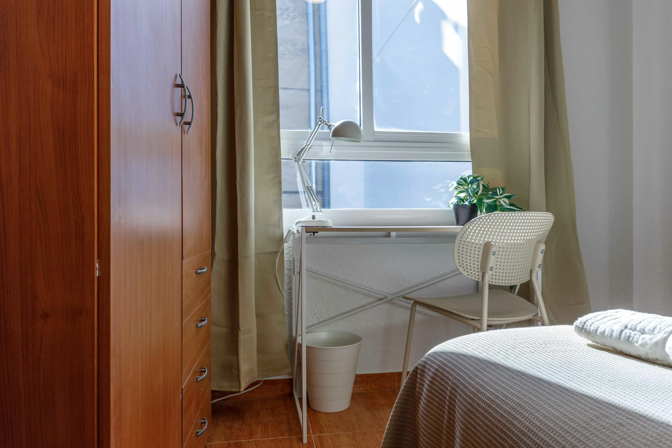 Private room in Carrer del Baró de San Petrillo, Valencia (1715362) ROOM 3