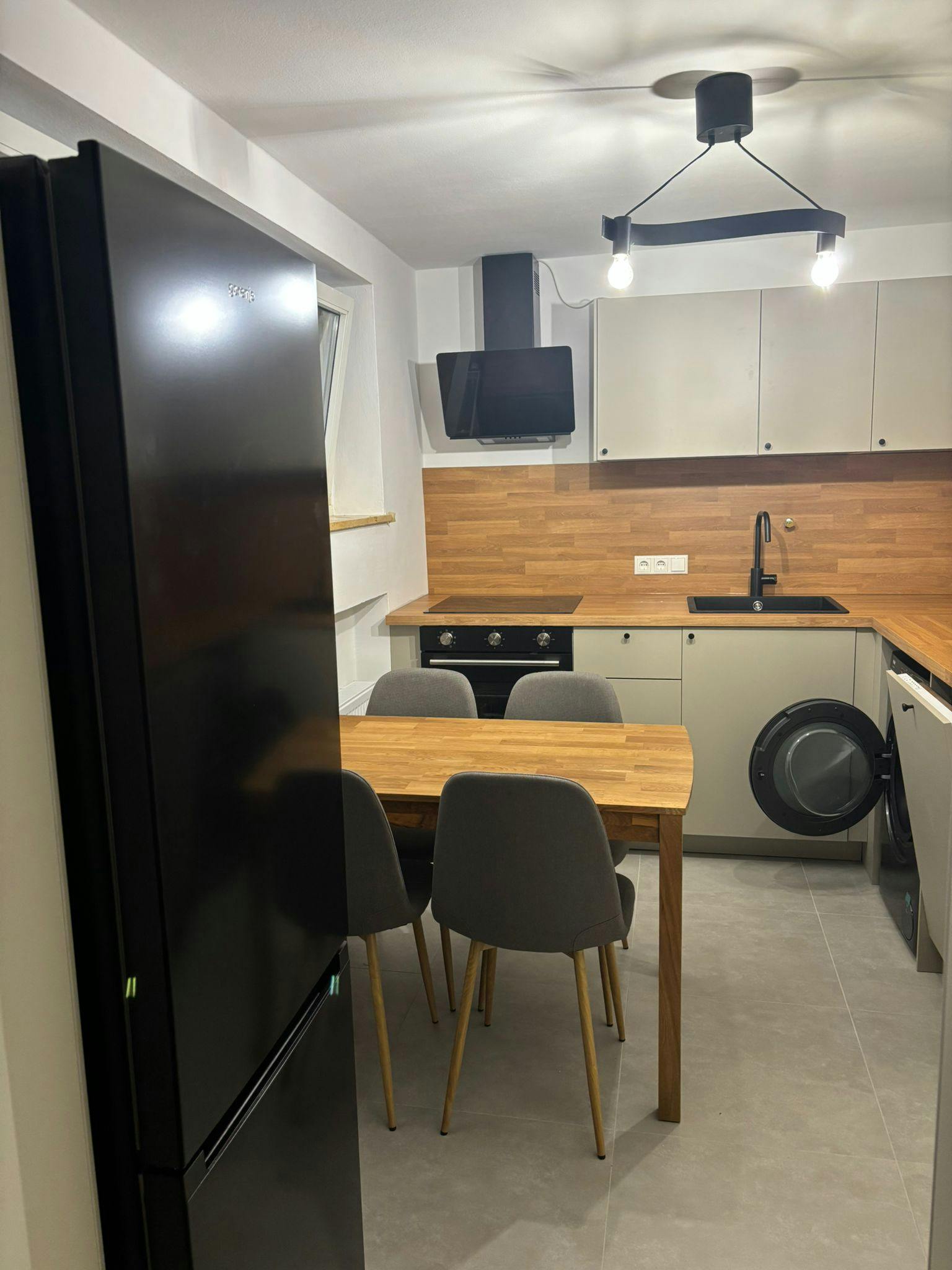 Quarto privado para alugar por € 900 por mês em Munich, Schaffhauser Straße