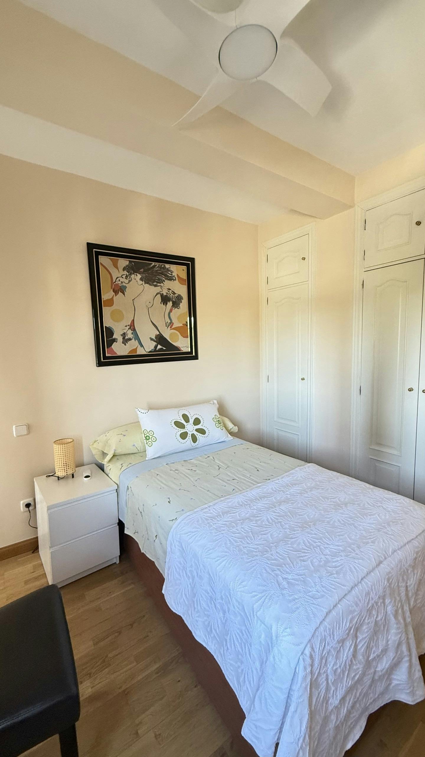 2-Bedroom Apartment in Calle de Sinesio Delgado, Madrid (1715406) room image 2