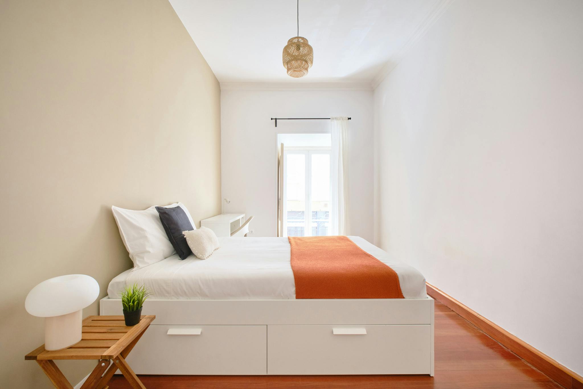 Private room in Rua de São Bento, Lisbon (1715429) room image 2