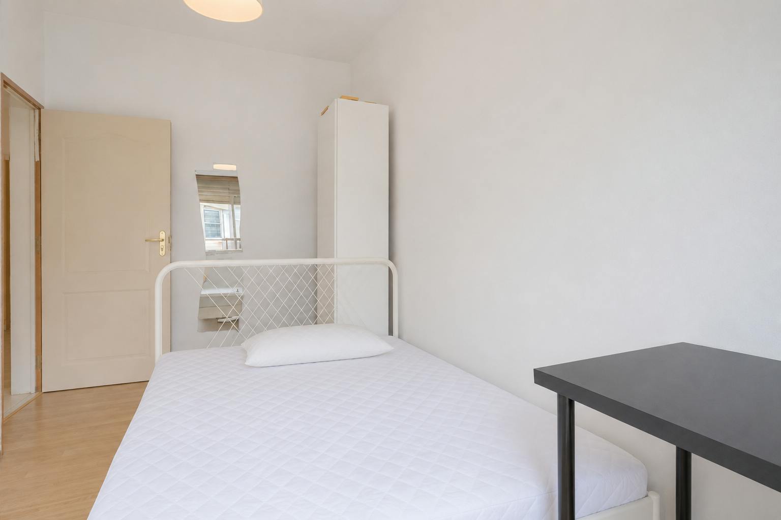Travessa do Possolo, Lisbon preview