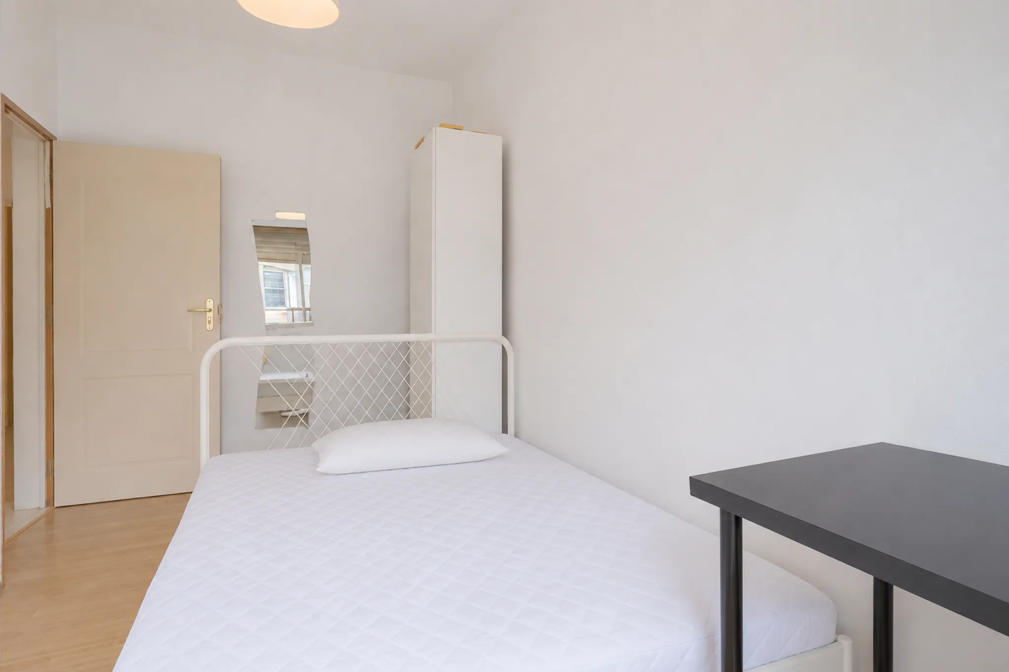 Travessa do Possolo, Lisbon preview