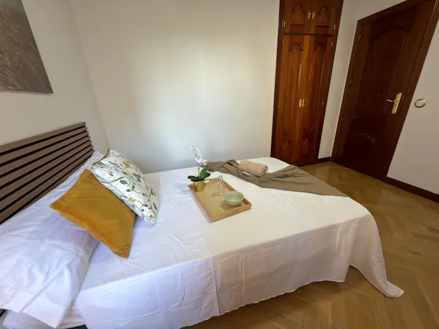 Private room in Avenida de El Ferrol, Madrid (1715491) room image 2