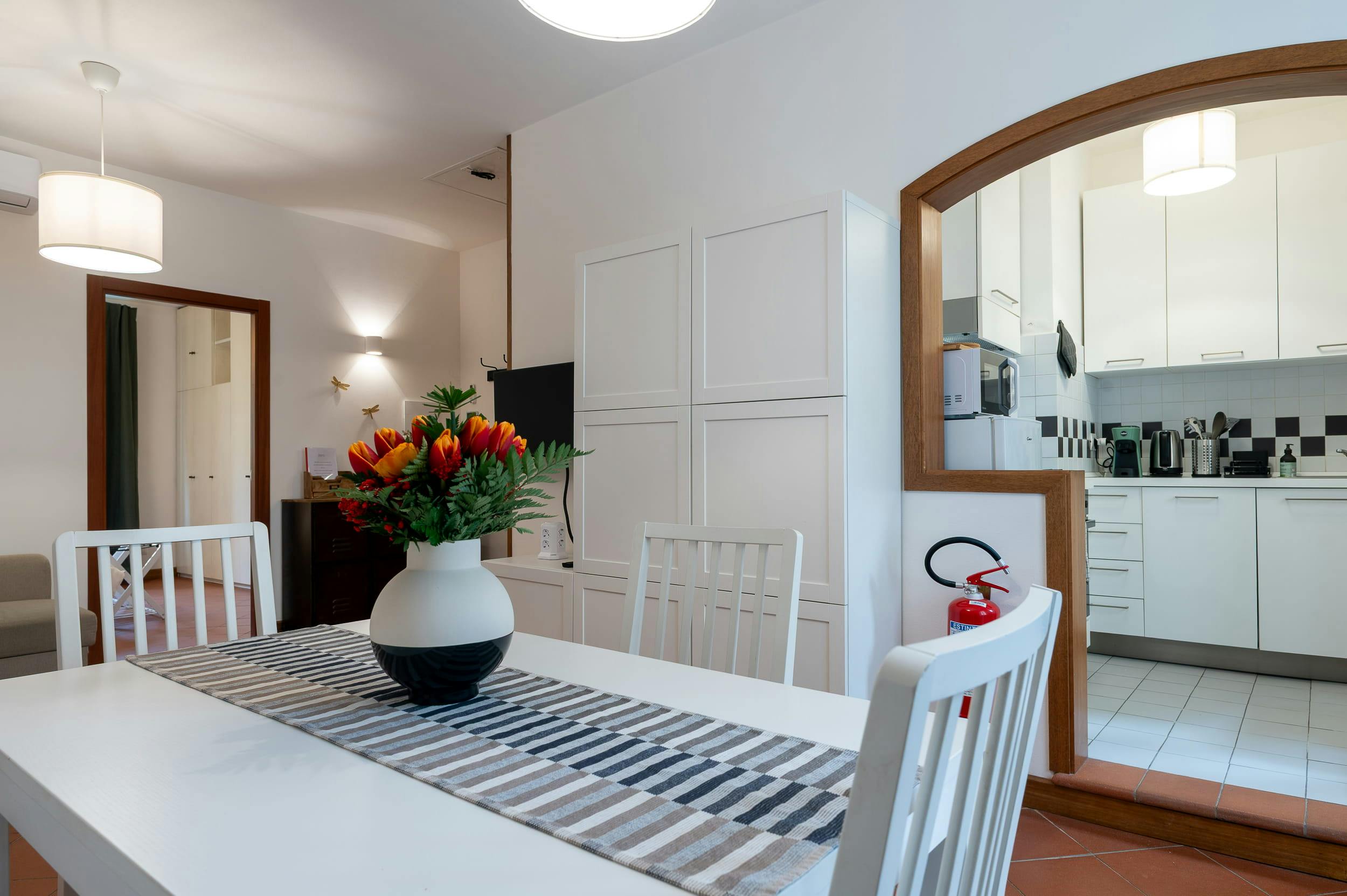 1-Bedroom Apartment in Vicolo dei Bigozzi, Florence (1715660) ROOM
