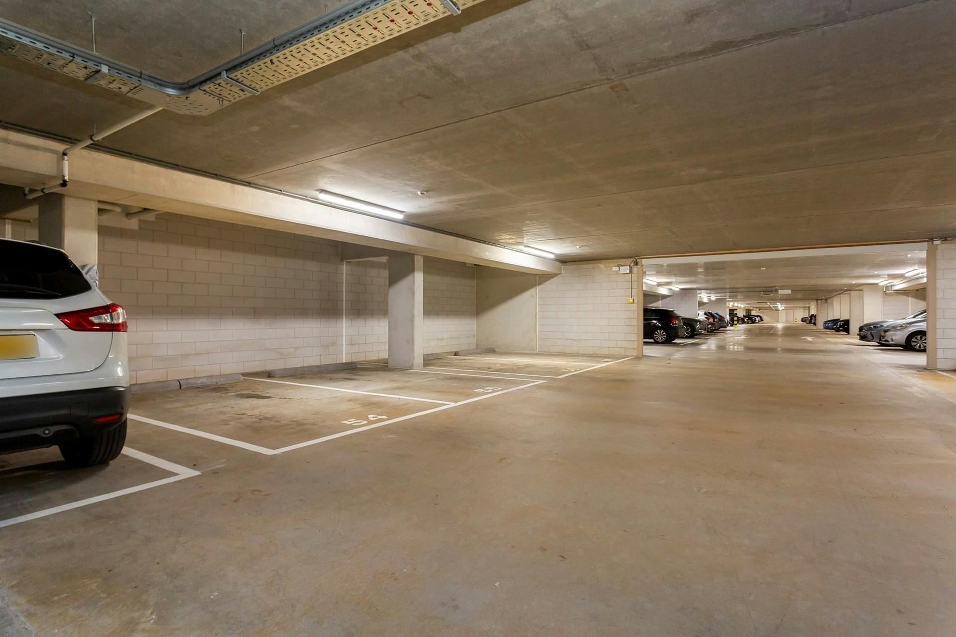 3-Bedroom Apartment in Maashavenweg, Rotterdam (1715682) room image 16